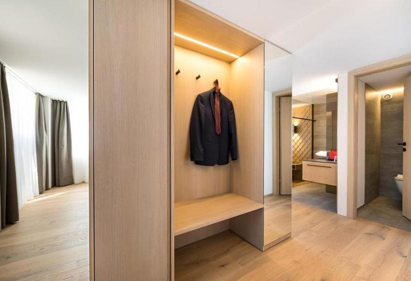 בית מלון כפרי Restaurant Krone