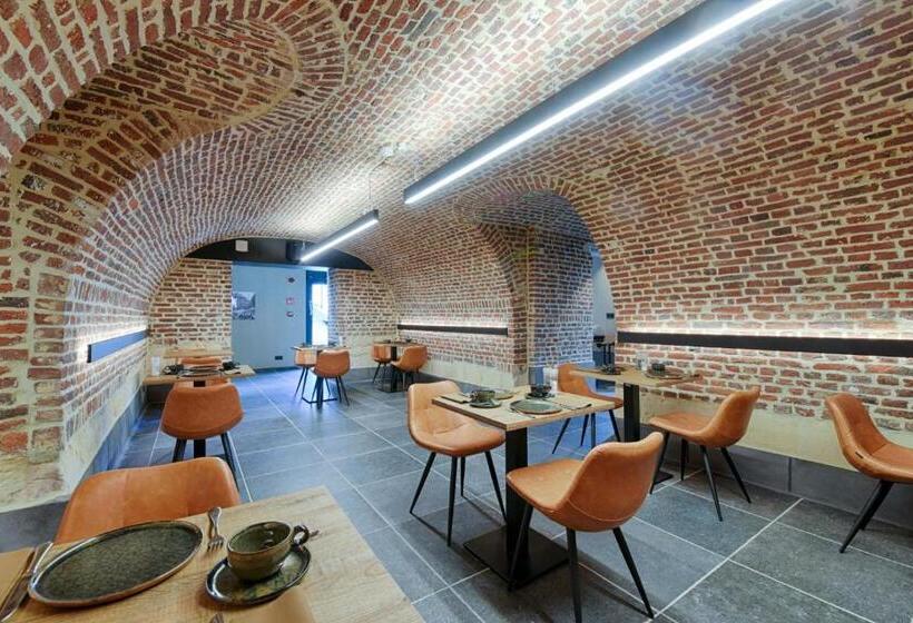 Отель Twee Broeders