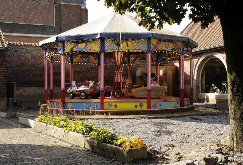 Отель Twee Broeders