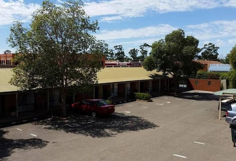 בית מלון כפרי Yambil Inn