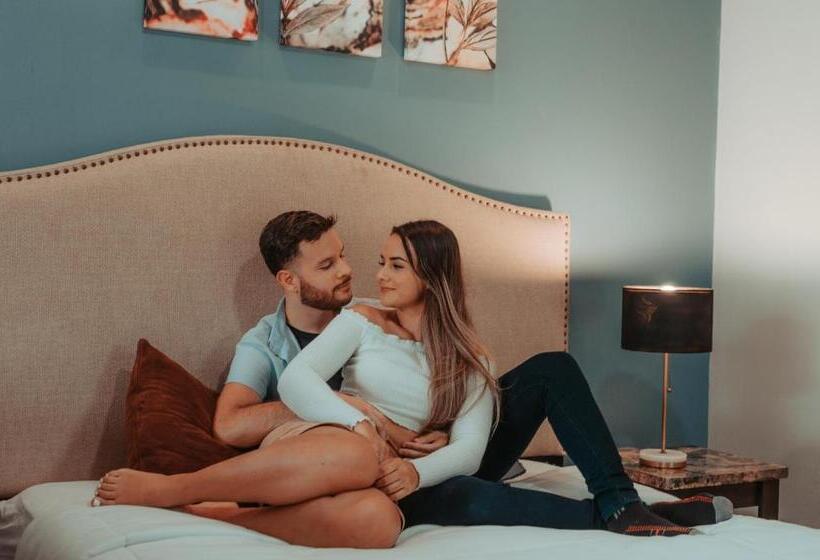 酒店 Yellow Tree Suites