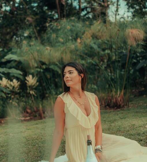 酒店 Yellow Tree Suites