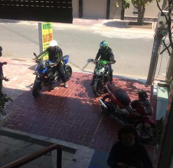 Motel Bao Linh