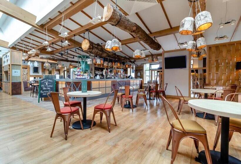 Norfolk Woods Resort And Spa