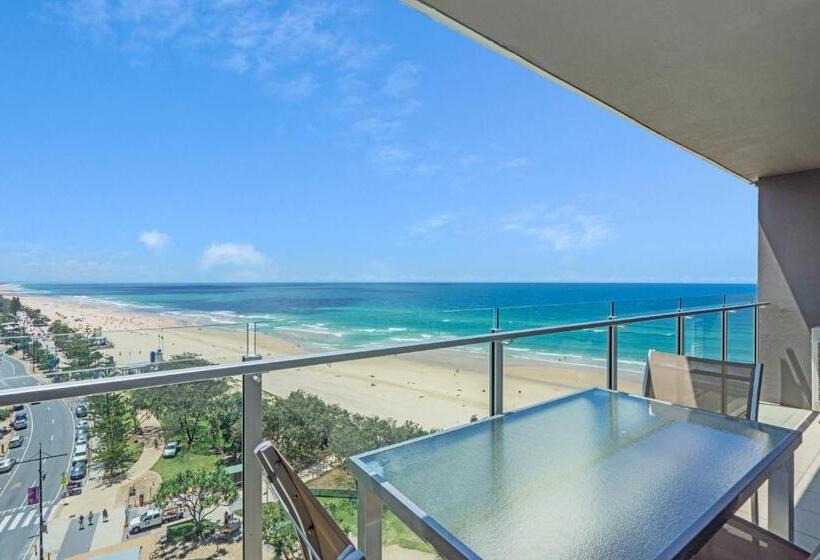 One The Esplanade Apartments On Surfers Paradise