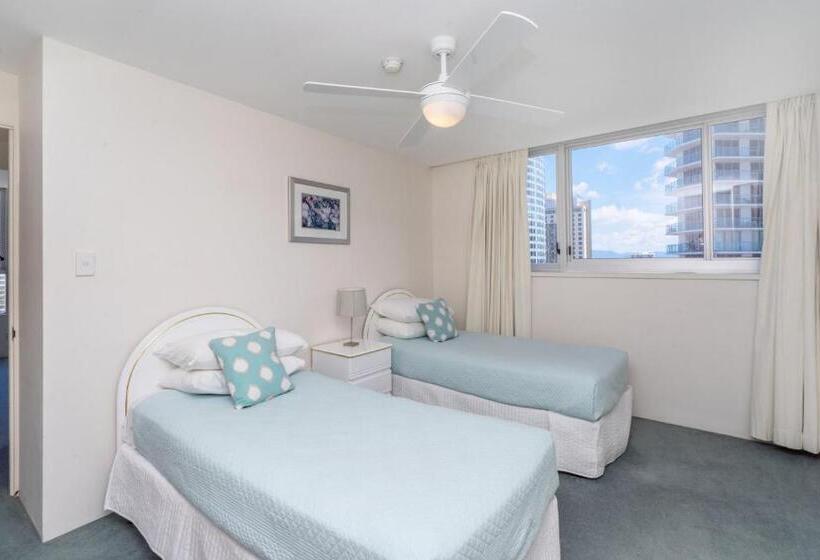 One The Esplanade Apartments On Surfers Paradise