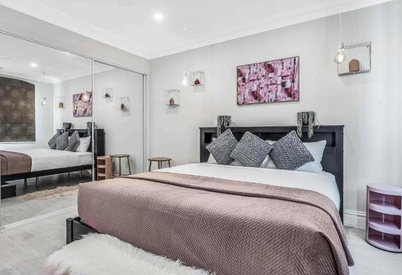 پانسیون 142 Wyndham