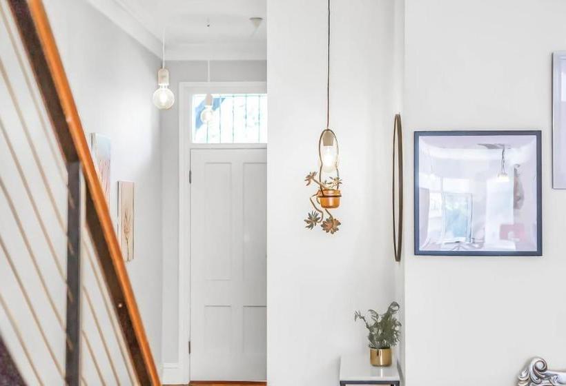 پانسیون 142 Wyndham