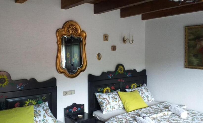 פנסיון Casa Soseco