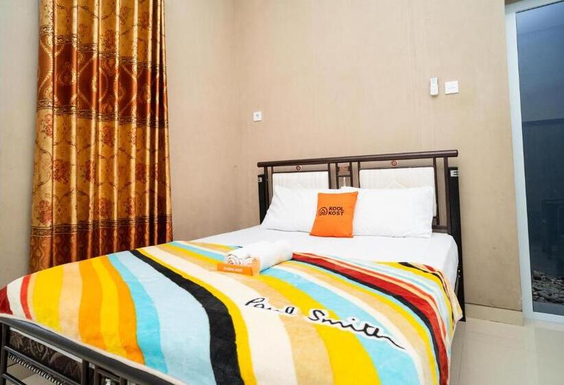 פנסיון Koolkost Syariah Near Transmart Tegal