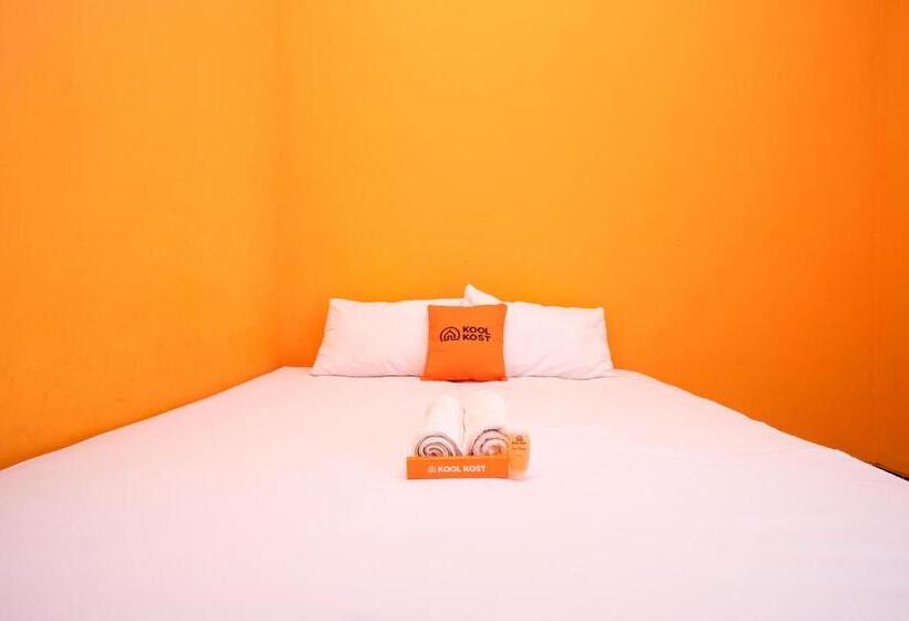 פנסיון Koolkost Syariah Near Transmart Tegal