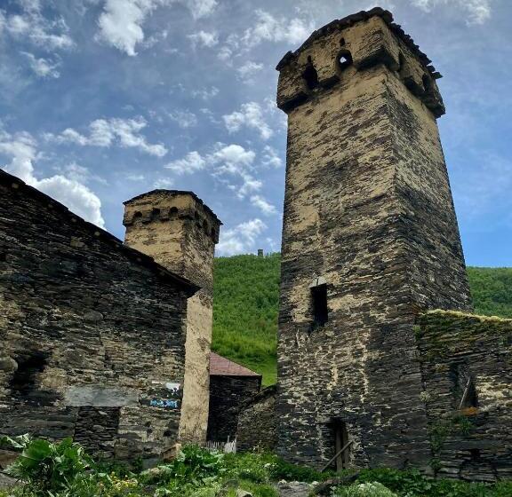 پانسیون Nizharadze's Tower