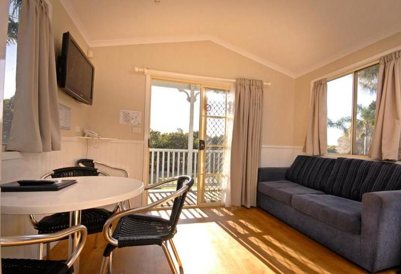 Курорт Barrack Point Holidays