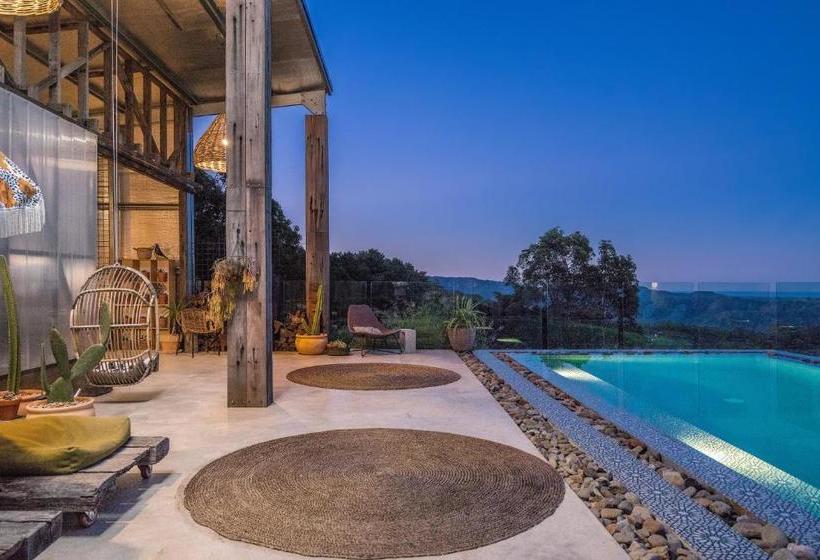 אתר נופש Blackbird Luxury Accommodation