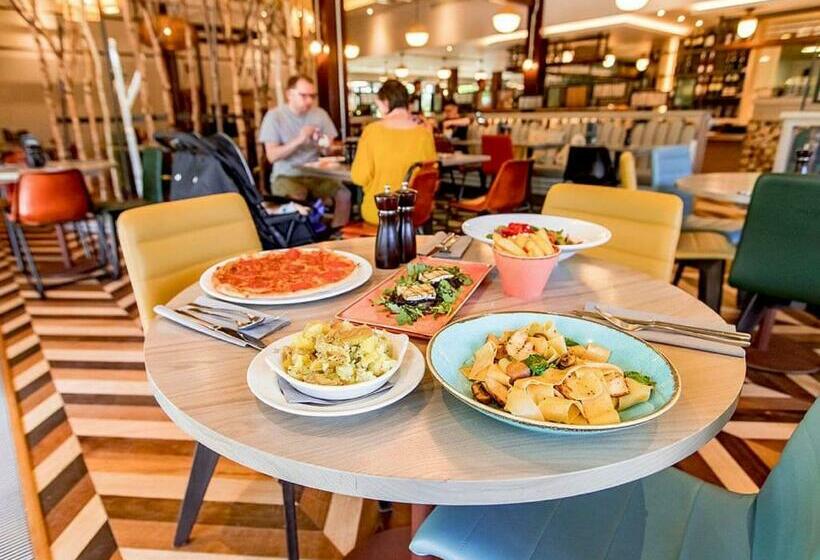 Курорт Sandy Balls Holiday Village