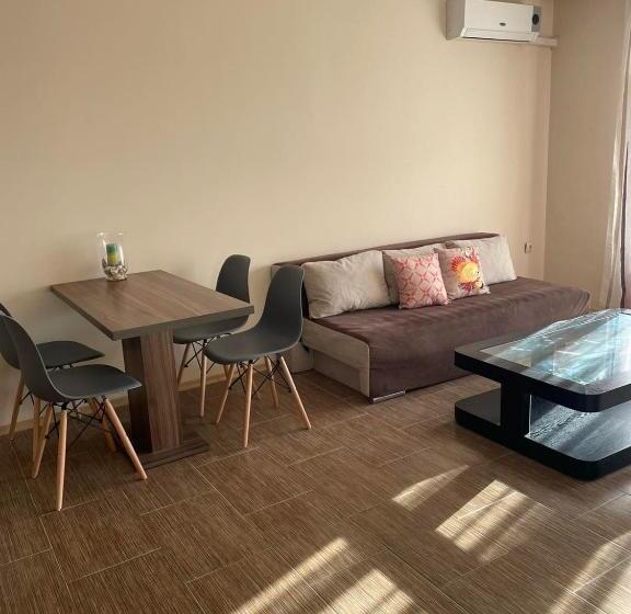 Rich 3 Sp Apartments