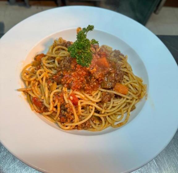 모텔 The Shamrock Hotel Balranald