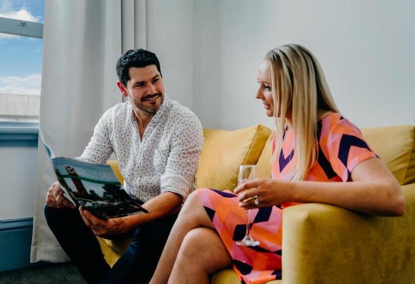 The Victoria Hotel Bathurst