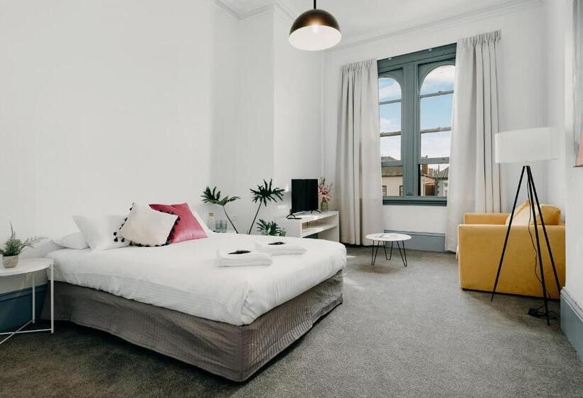 The Victoria Hotel Bathurst