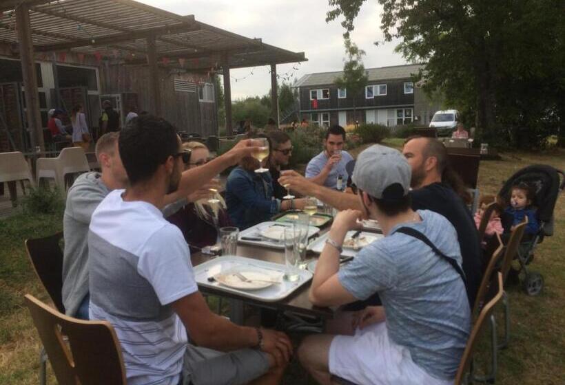 Auberge De Jeunesse Rochefort   Hostel