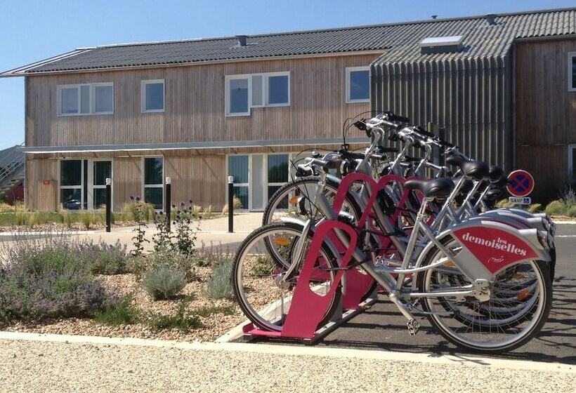 Auberge De Jeunesse Rochefort   Hostel