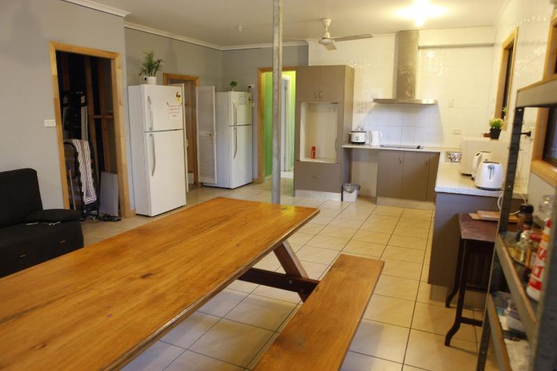 فندق صغير Happytourcairns Sharehouse