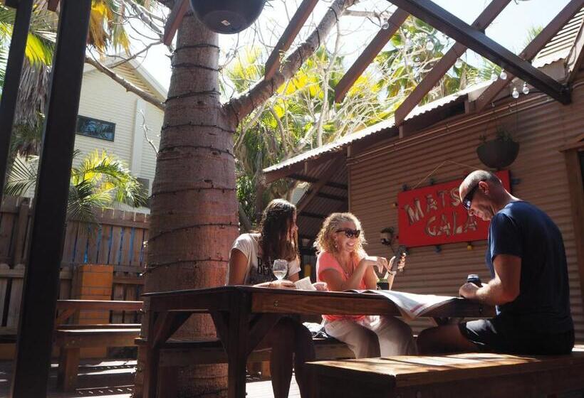 هاستل Kimberley Travellers Lodge  Broome Yha