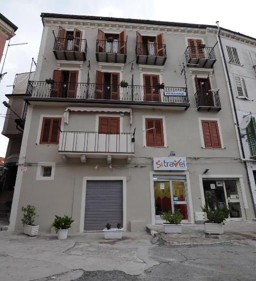 הוסטל Pensione Oliva