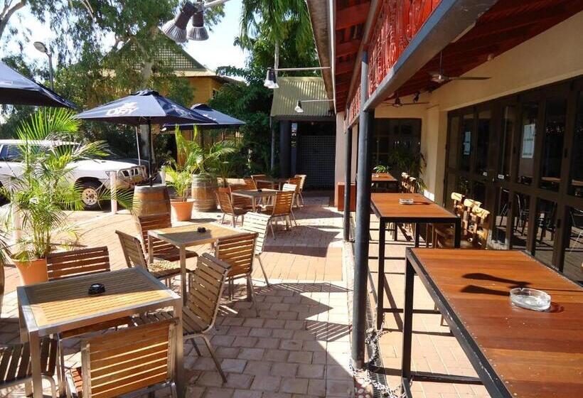 هاستل Roey Backpackers And Party Bar