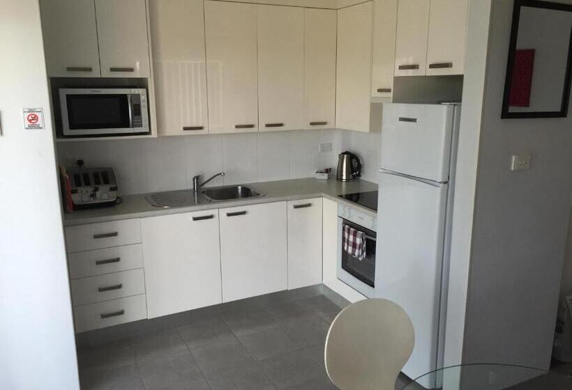 Aquarius Apartments Mollymook