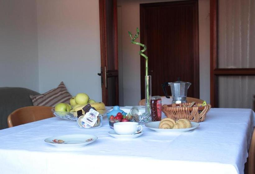 مبيت وإفطار Marilide