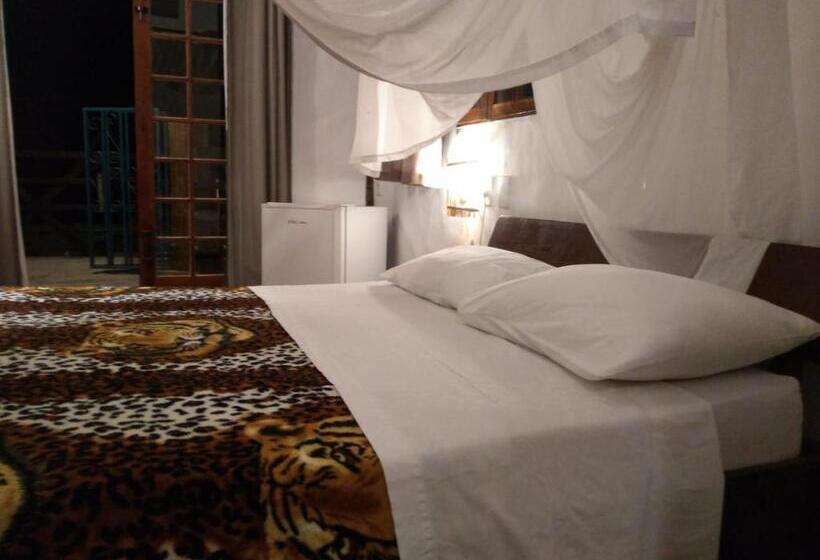 تختخواب و صبحانه Residencia La Bussola