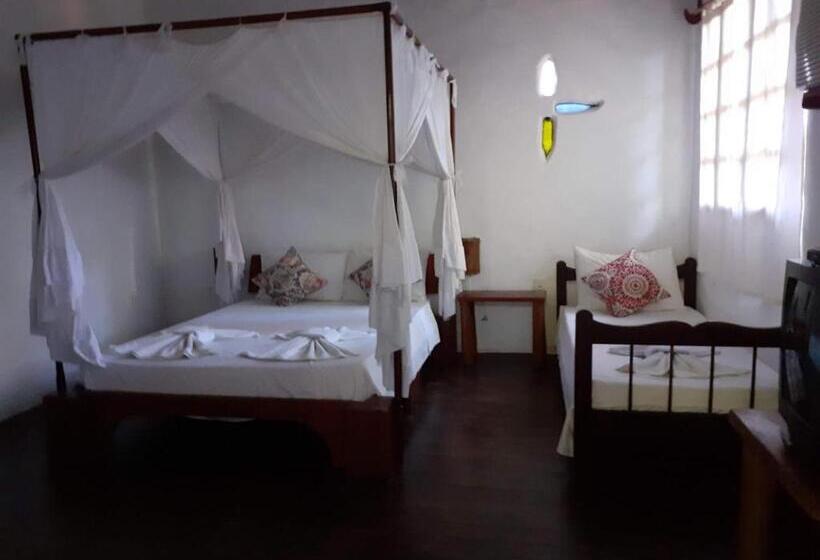 住宿加早餐  Residencia La Bussola