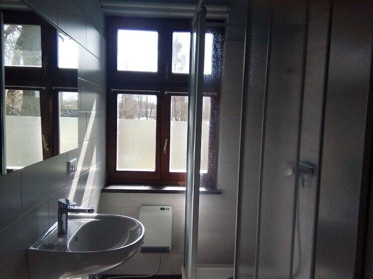 Gasthaus Und Pension Alter Hafen