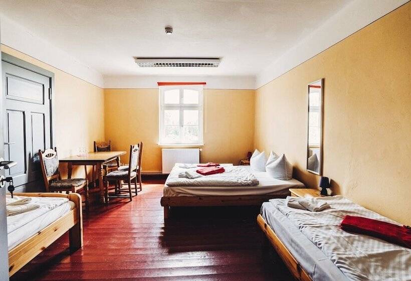 Gasthaus Und Pension Alter Hafen