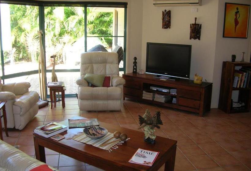 Golden Cane Bed & Breakfast