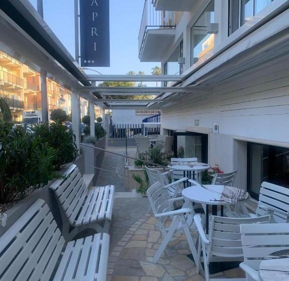 בית מלון כפרי Capri