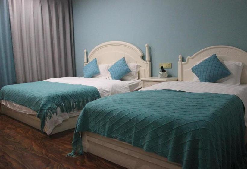 בית מלון כפרי Emeishan Jinmao