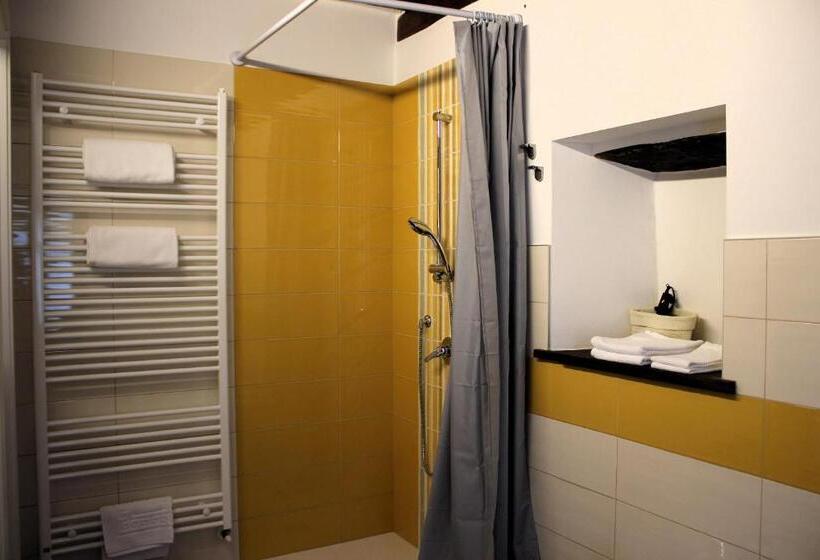 Отель La Botalla Agriturismo