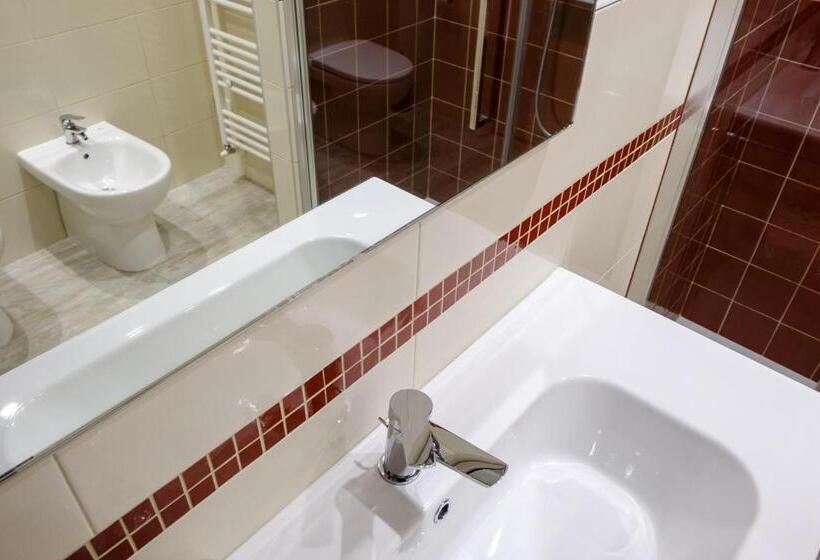 Отель La Botalla Agriturismo