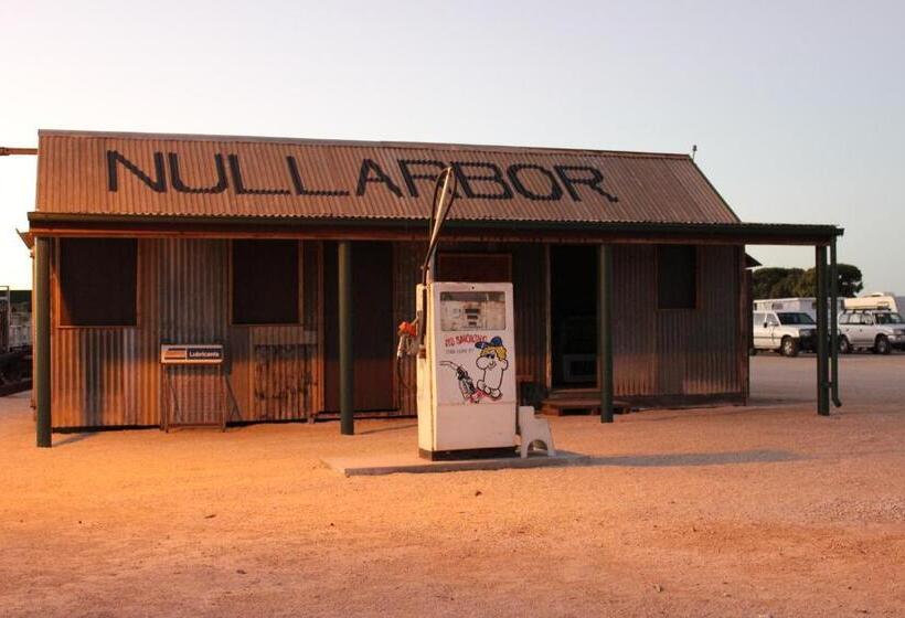 酒店 Nullarbor Roadhouse