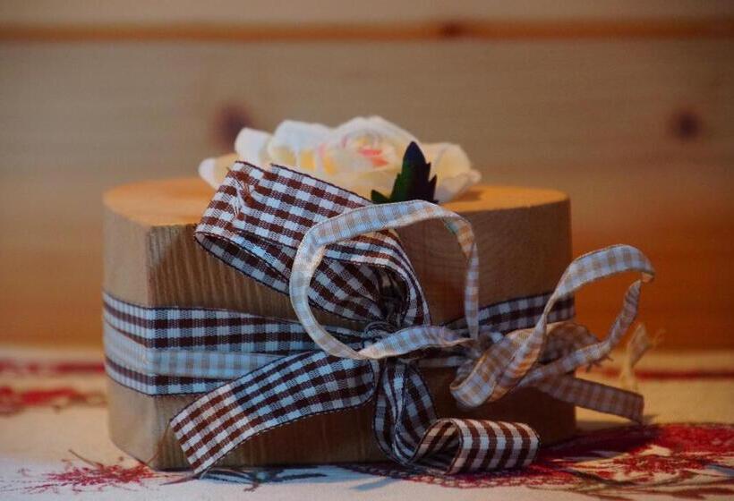 בית מלון כפרי Pension Odles