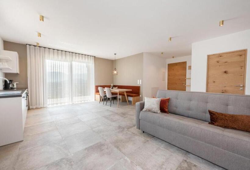 هتل Villa Montis