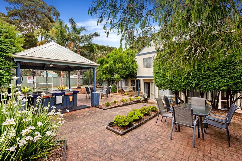 Island Breeze Resort