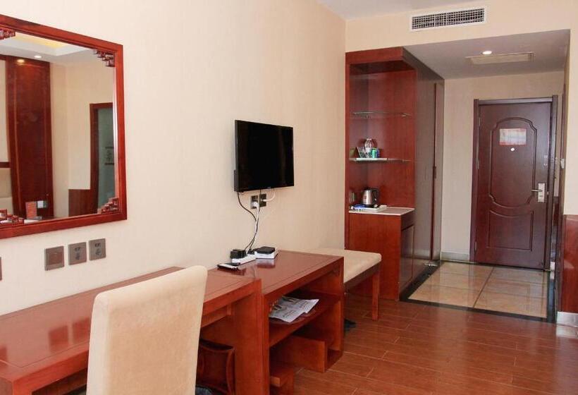 Junyi Hotel Hebei Zhangjiakou West Bridge District Ciershan Street