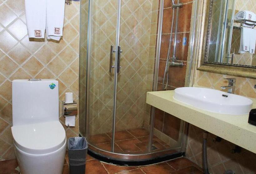 Junyi Hotel Hebei Zhangjiakou West Bridge District Ciershan Street