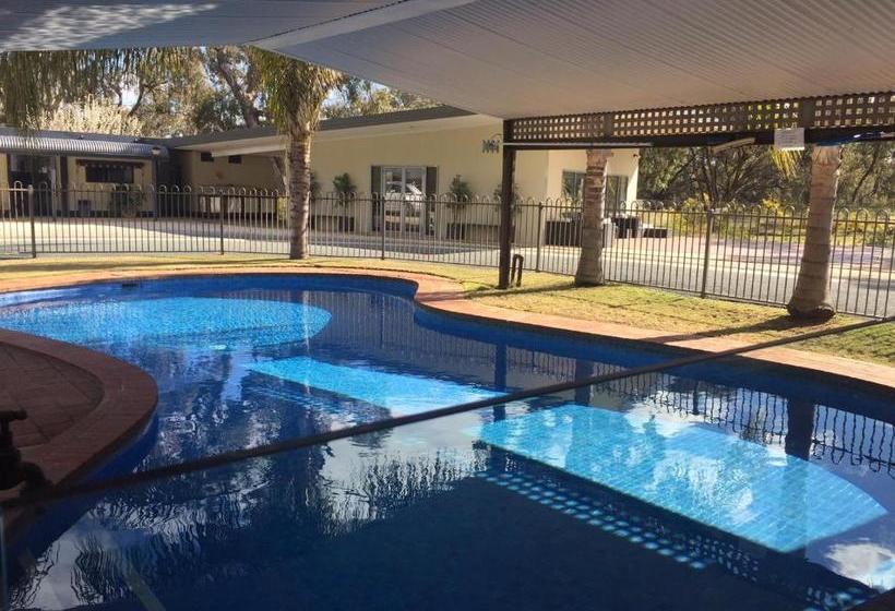 مُتل Deni Golf Resort