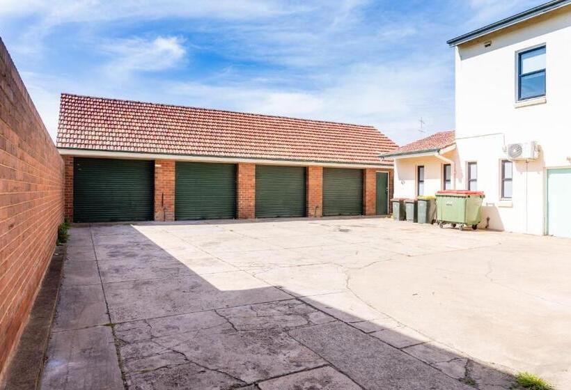 מוטל Exchange Hotel Goulburn