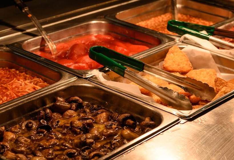 مُتل Oasis Newman