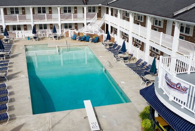 모텔 Saratoga Resort